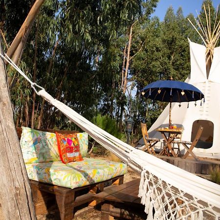 Goodmuda Tipi'S Hotel Grandola Exterior photo